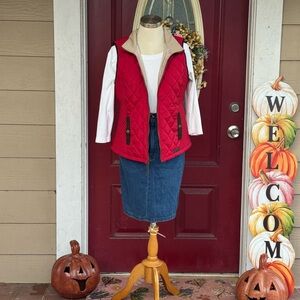 G.H. Bass & Co. Red Quilted Vest